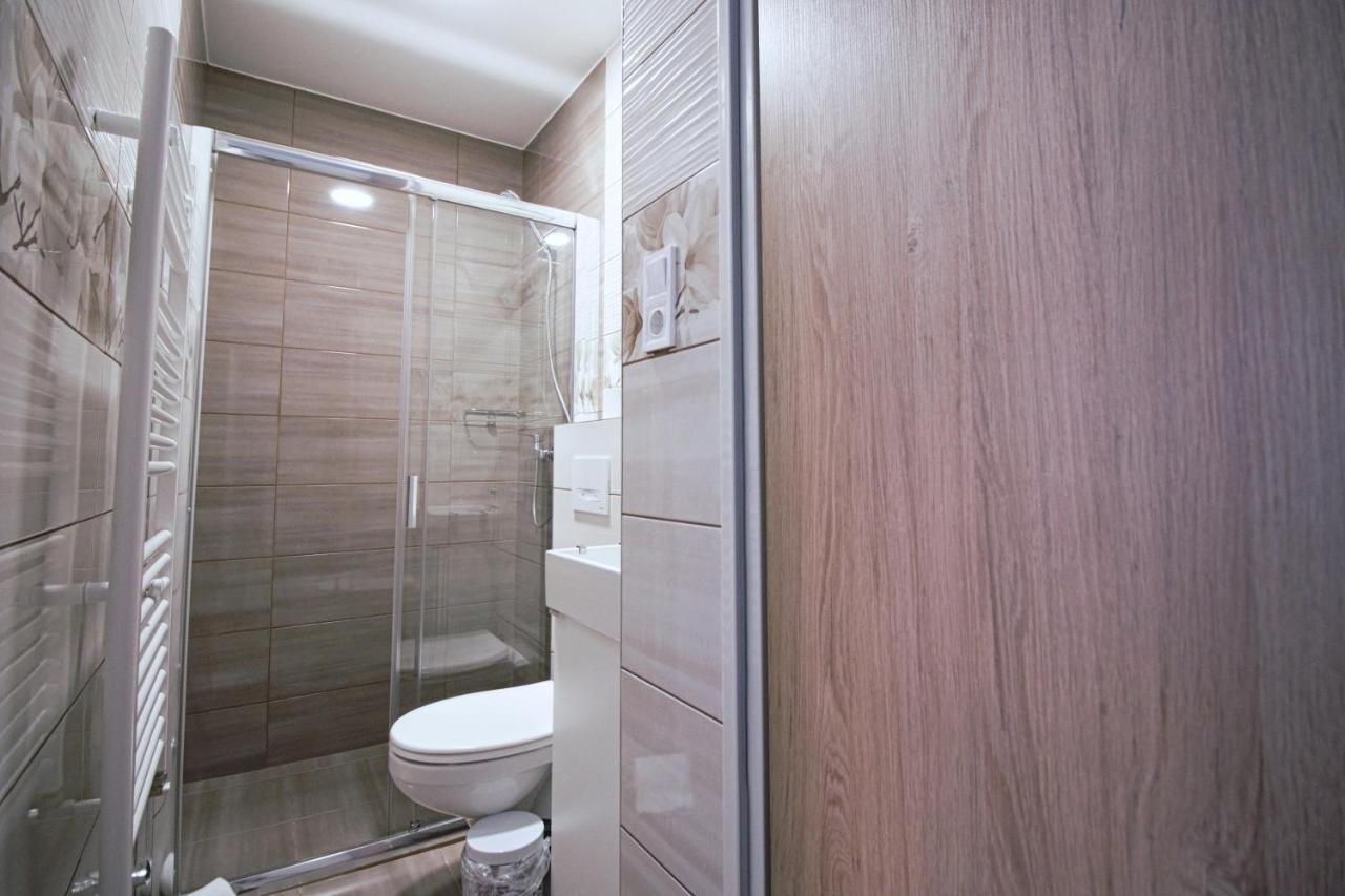 Szitakoeto Panzio Hotel Tiszafured Luaran gambar